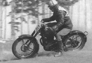 The Swede, Eric Ericsson riding his AJS in 1948