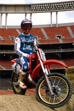 Rick Johnson about to start the 1986 season for Honda